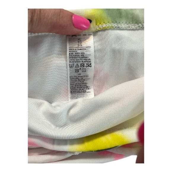 👙 EUC Women’s Swim Lot – 4 Items for $36! | Size XL - Picture 11 of 12